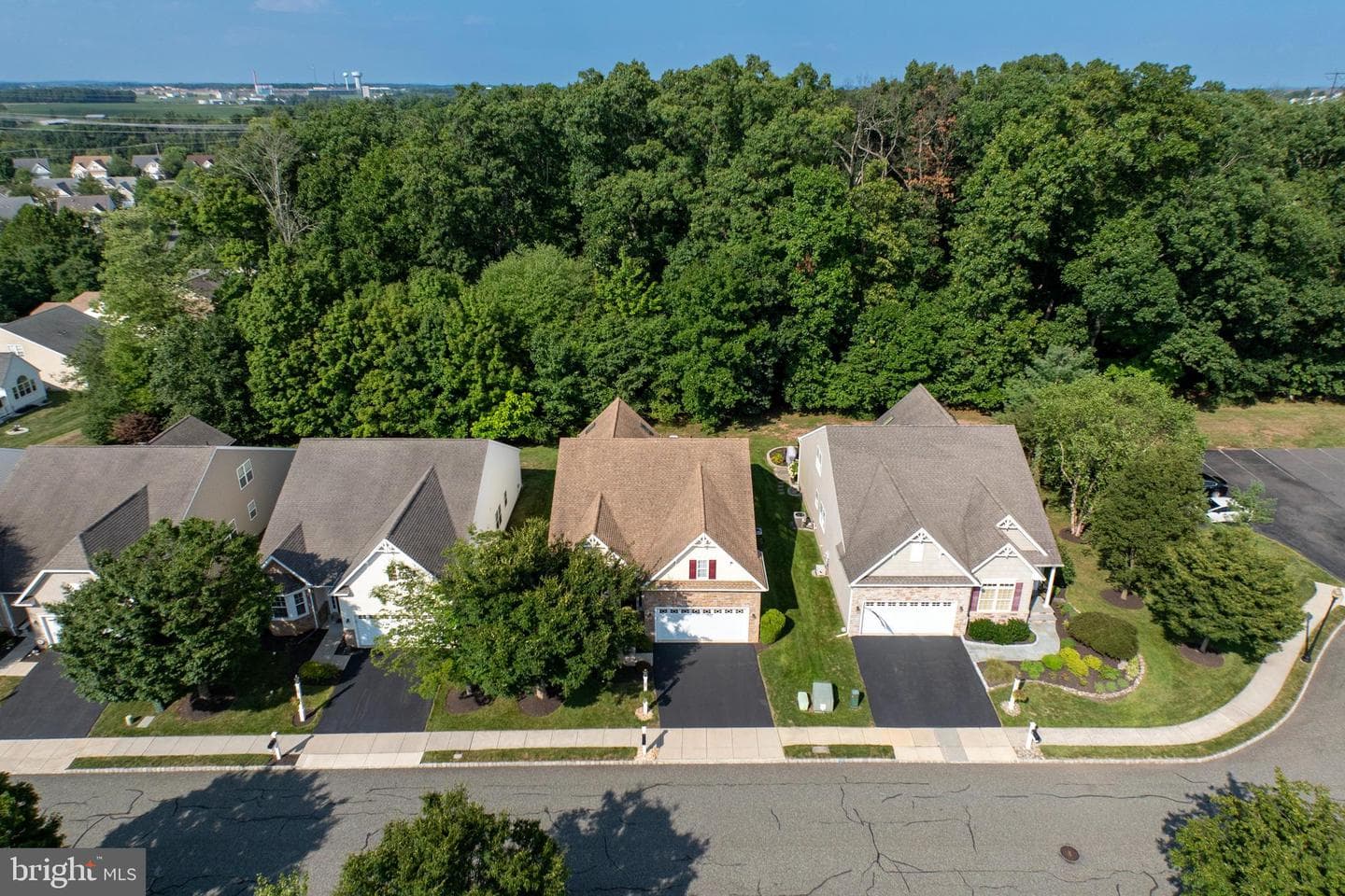 4369 Sweetbriar Drive photo 7