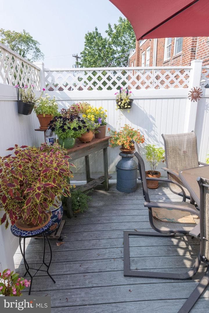 38 Orange Avenue photo 30