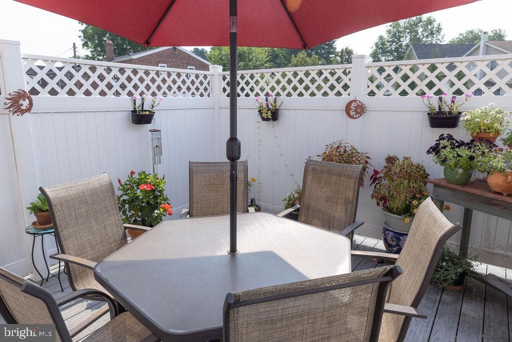 38 Orange Avenue photo 31