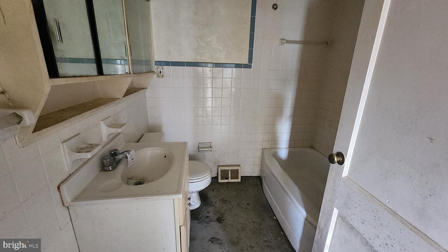 517 Ramsey Road photo 31