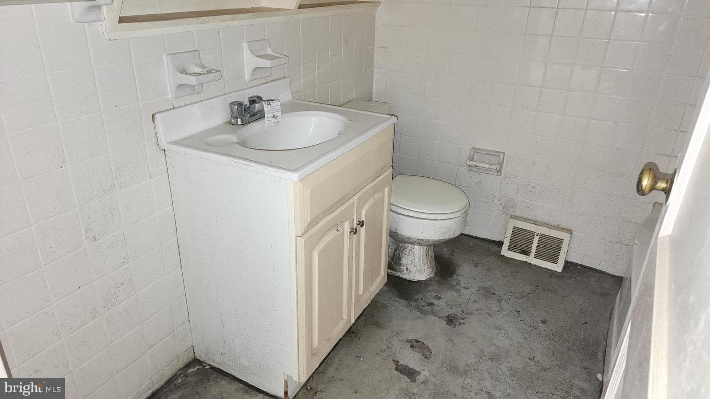 517 Ramsey Road photo 32