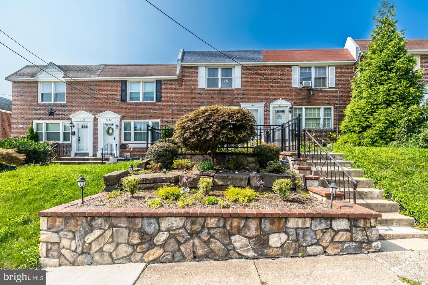 1324 W Beech Street photo 3