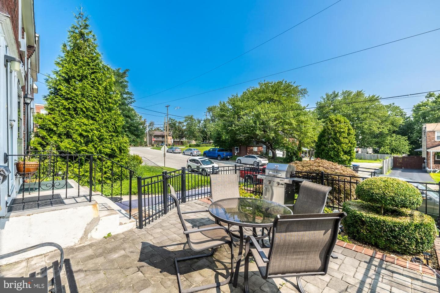 1324 W Beech Street photo 8