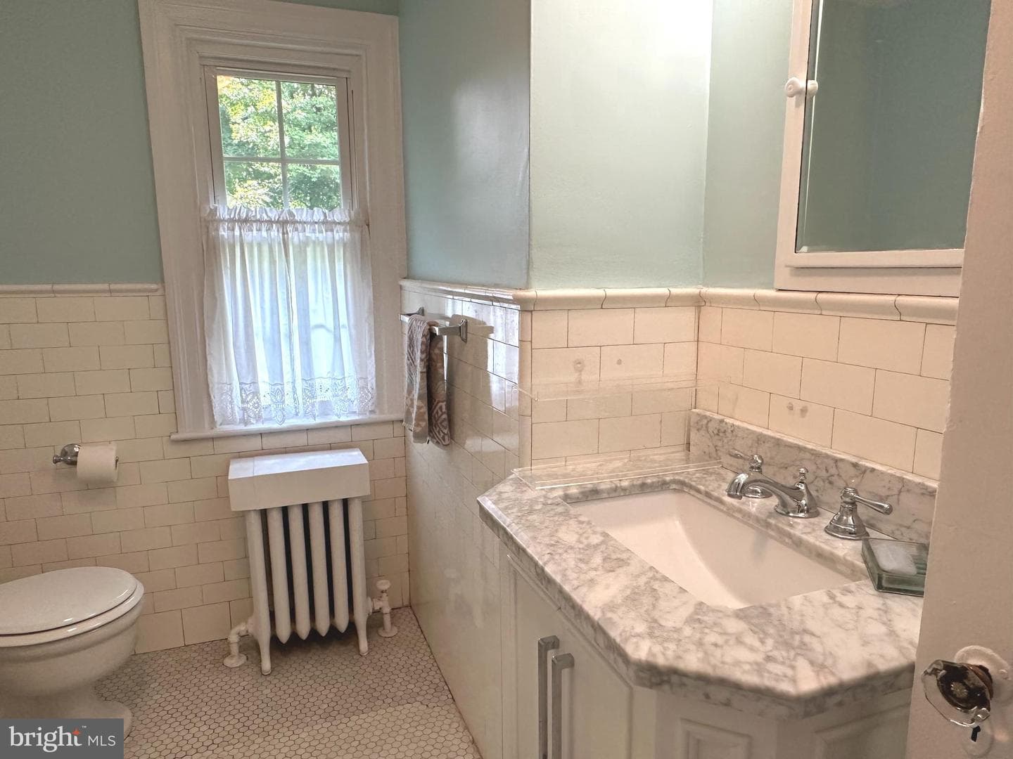 352 Calvert Road photo 28