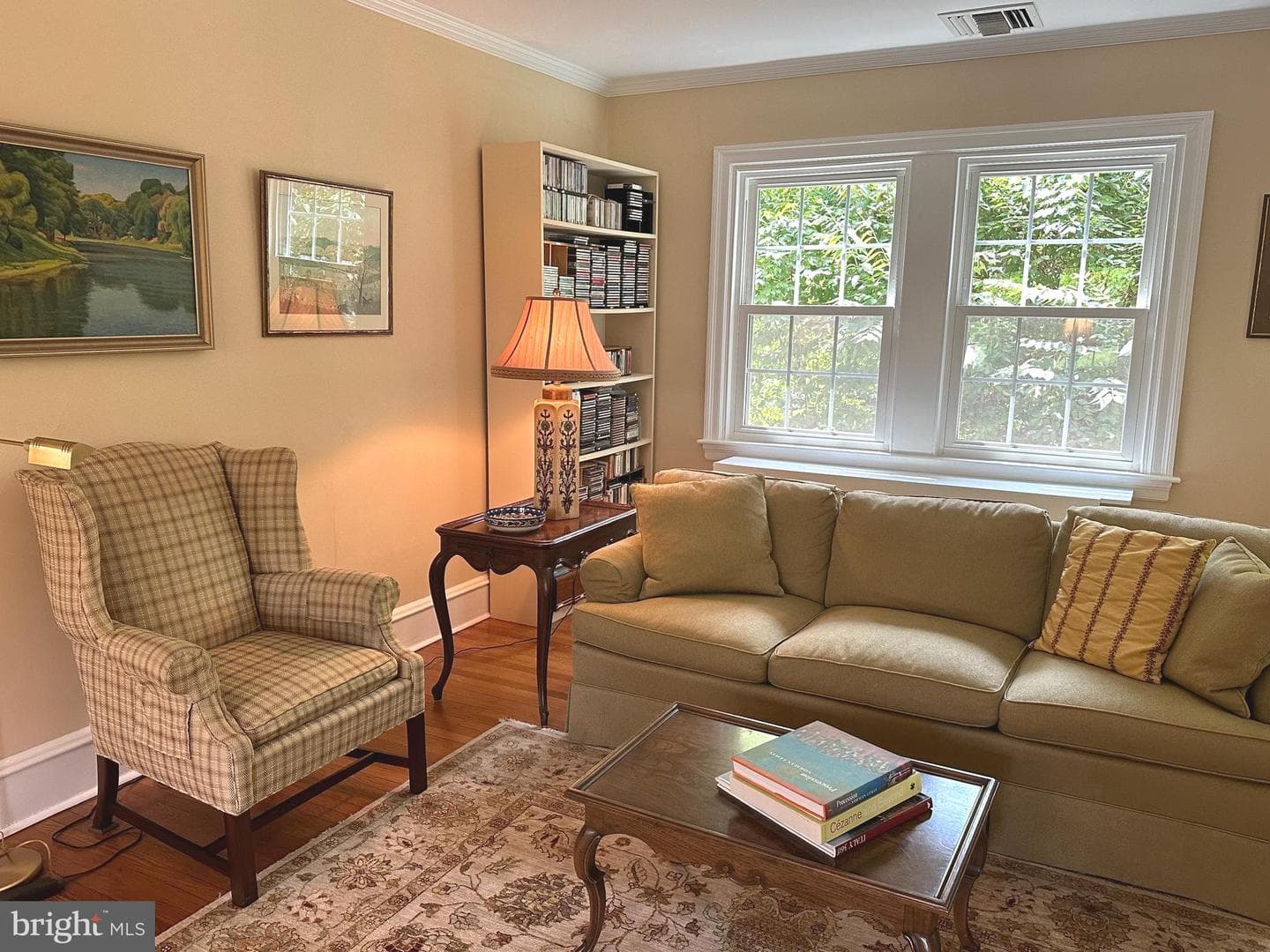 352 Calvert Road photo 4