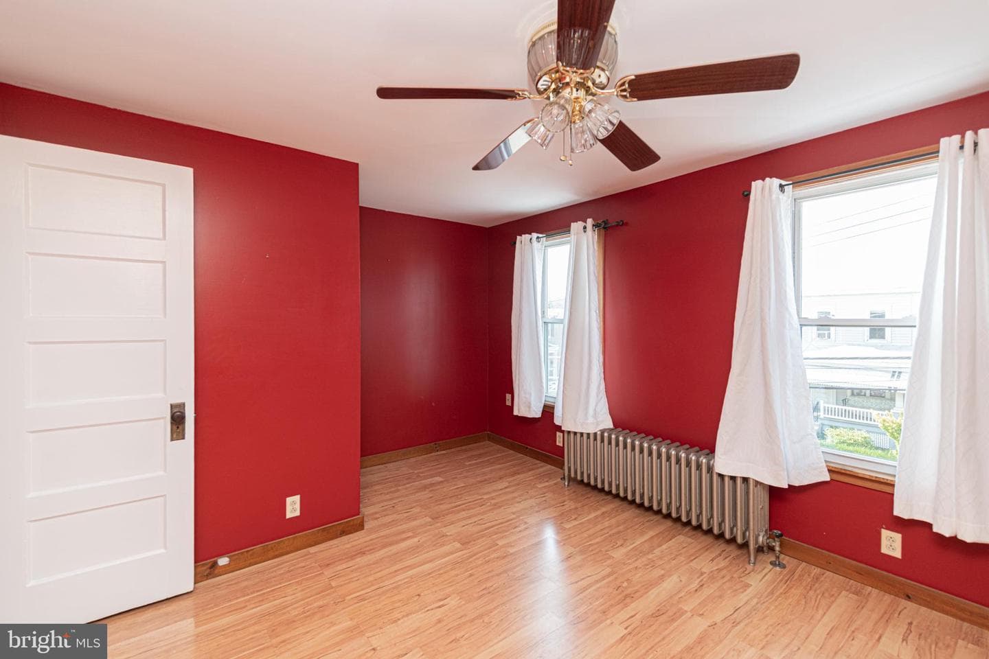 1239 Maple Street photo 16