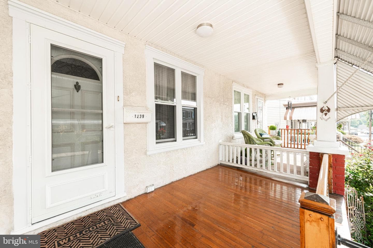 1239 Maple Street photo 4