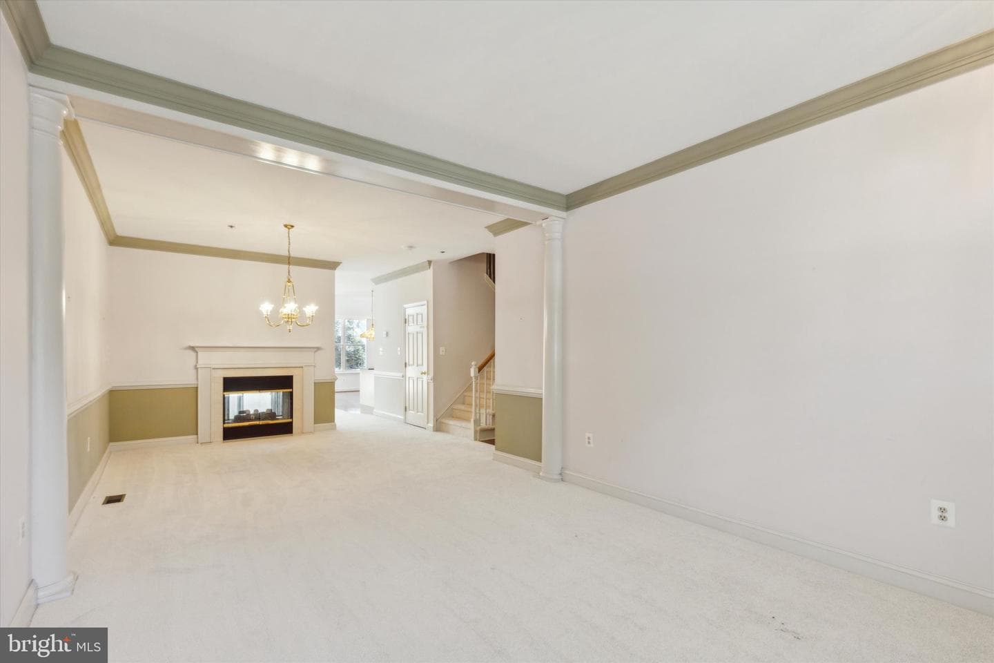 130 Harvest Lane photo 4