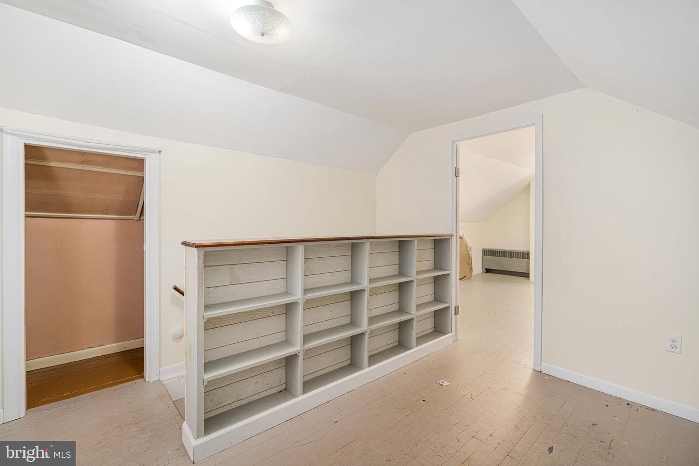 891 N Adams Street photo 20