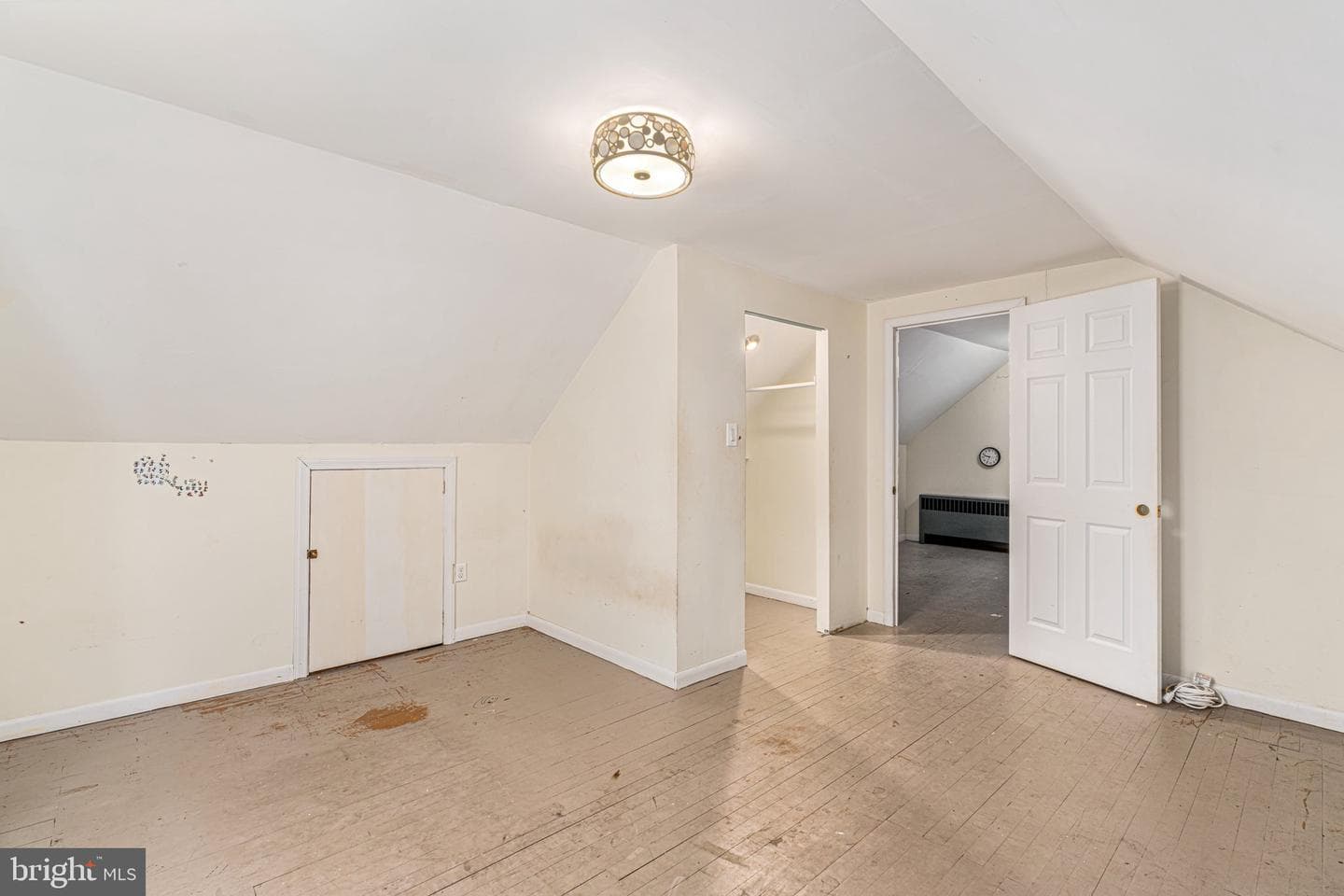 891 N Adams Street photo 23