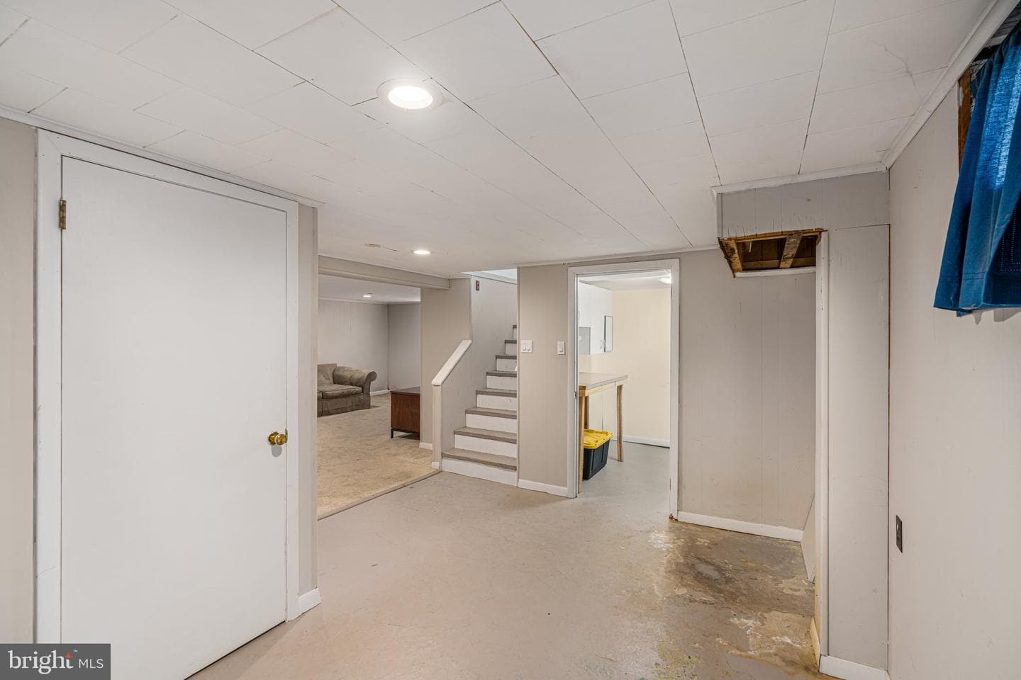 891 N Adams Street photo 28