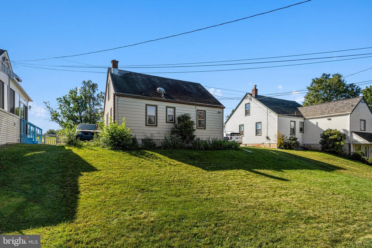 891 N Adams Street photo 31