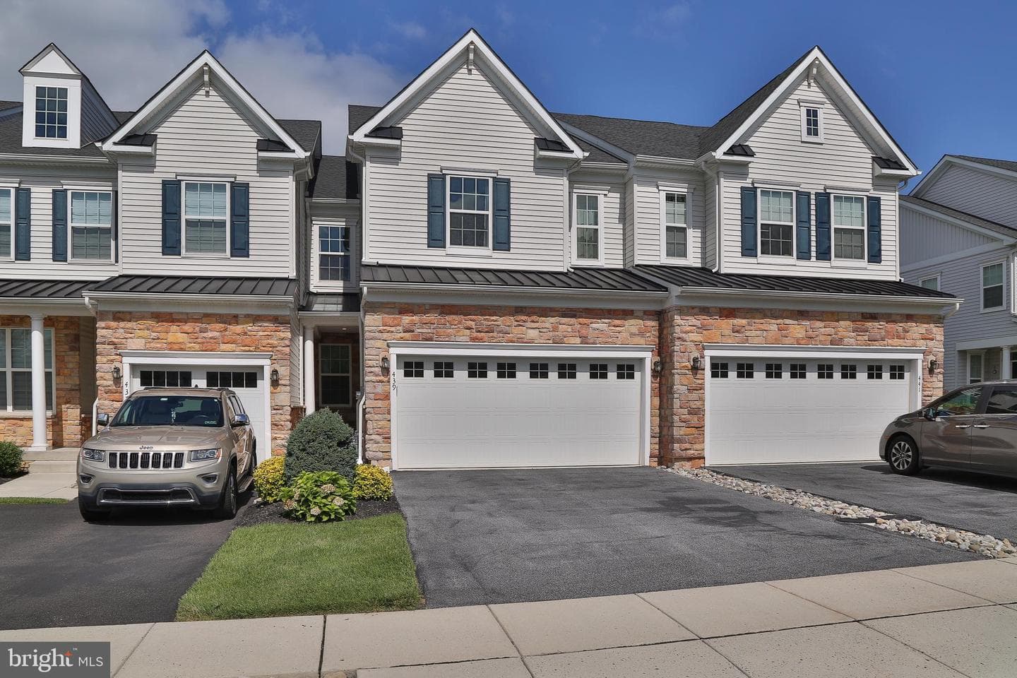 439 Barclays Way photo 2