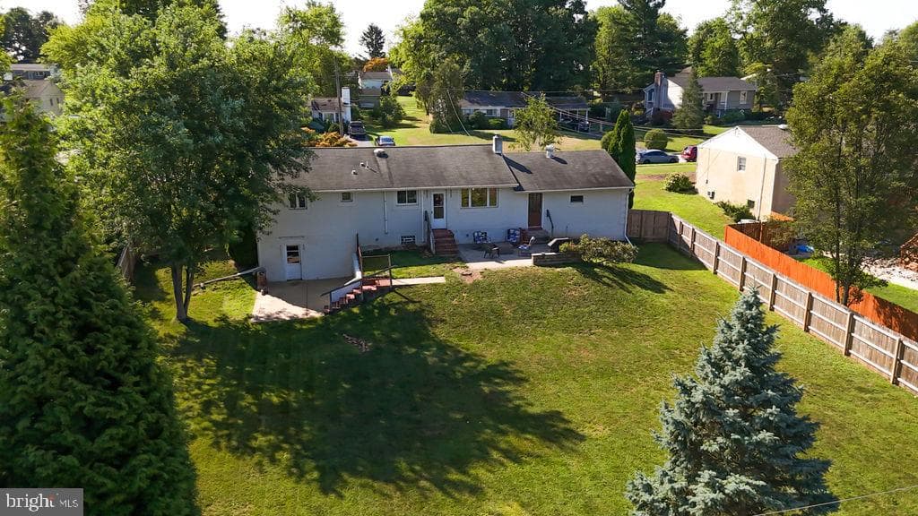 15 Ashwood Lane photo 2