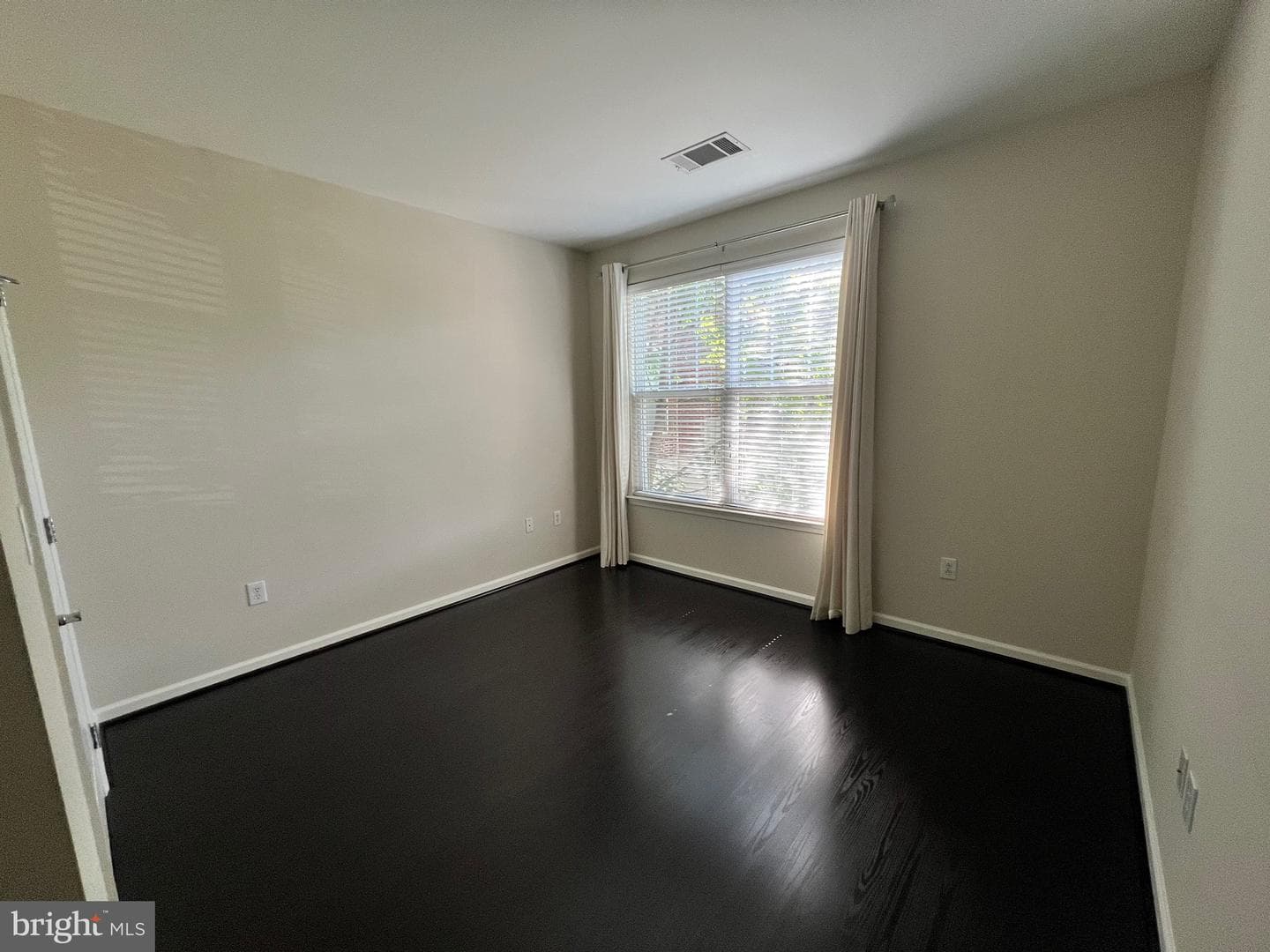 350 W Elm Street #3114 photo 15