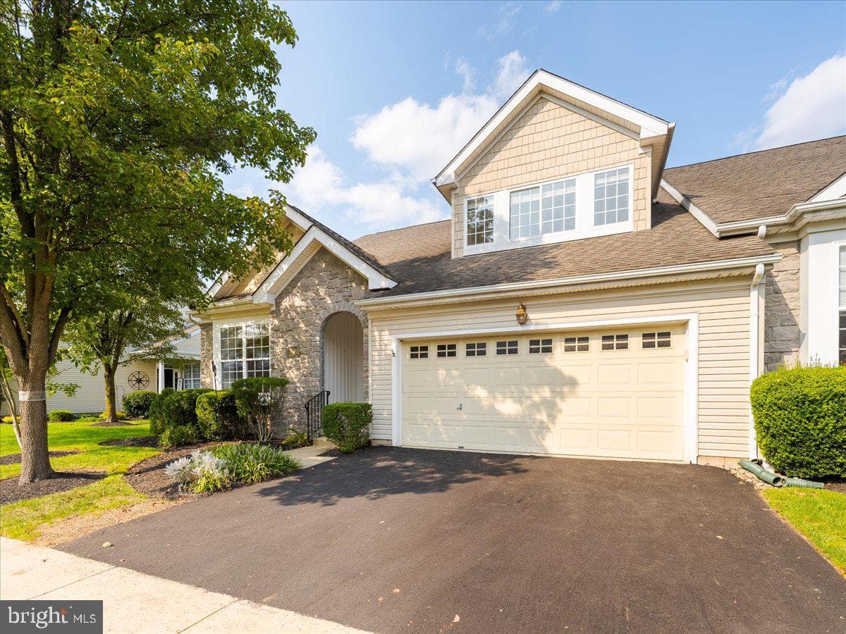 120 Lattice Lane photo 2
