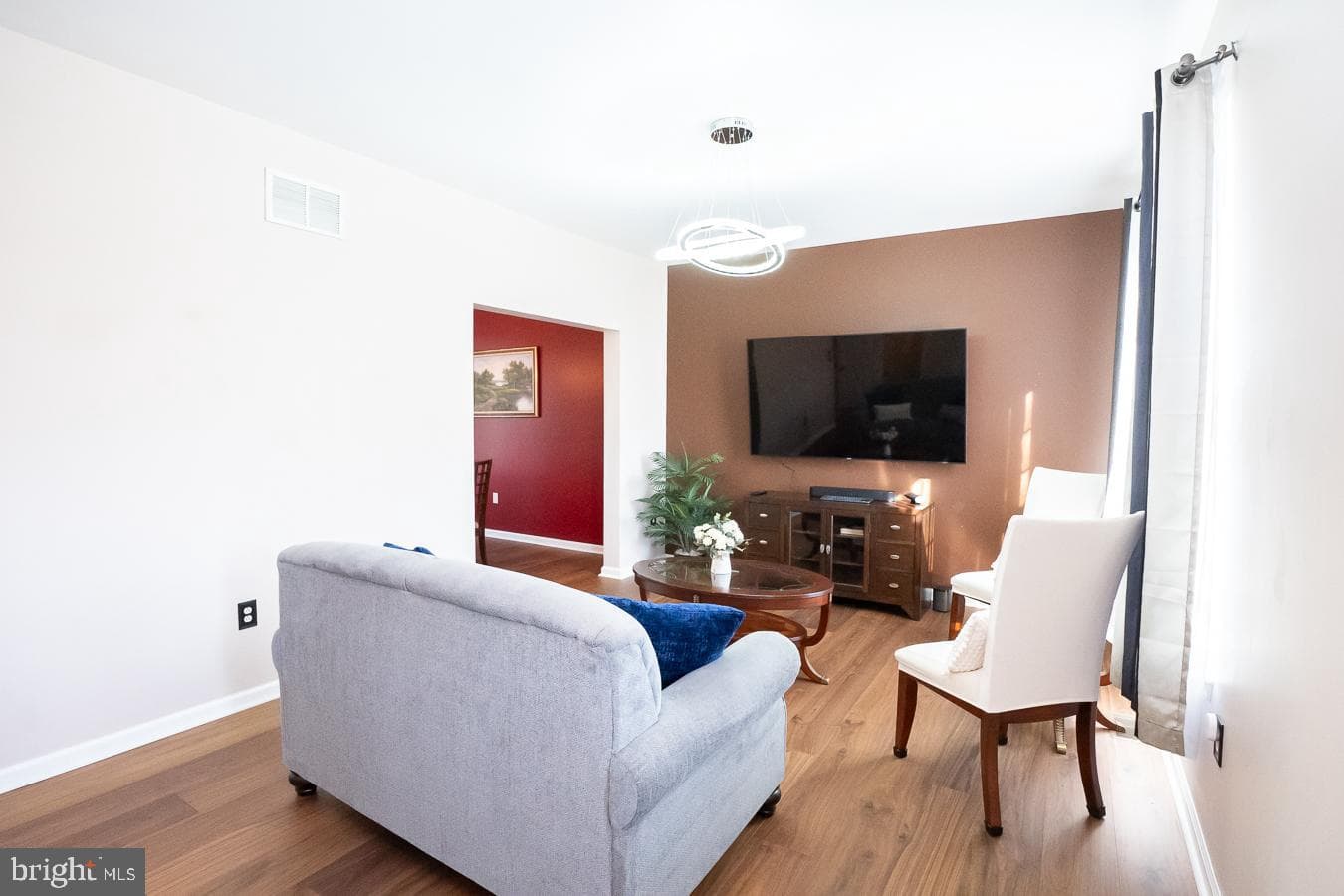 95 Westbury Drive photo 11