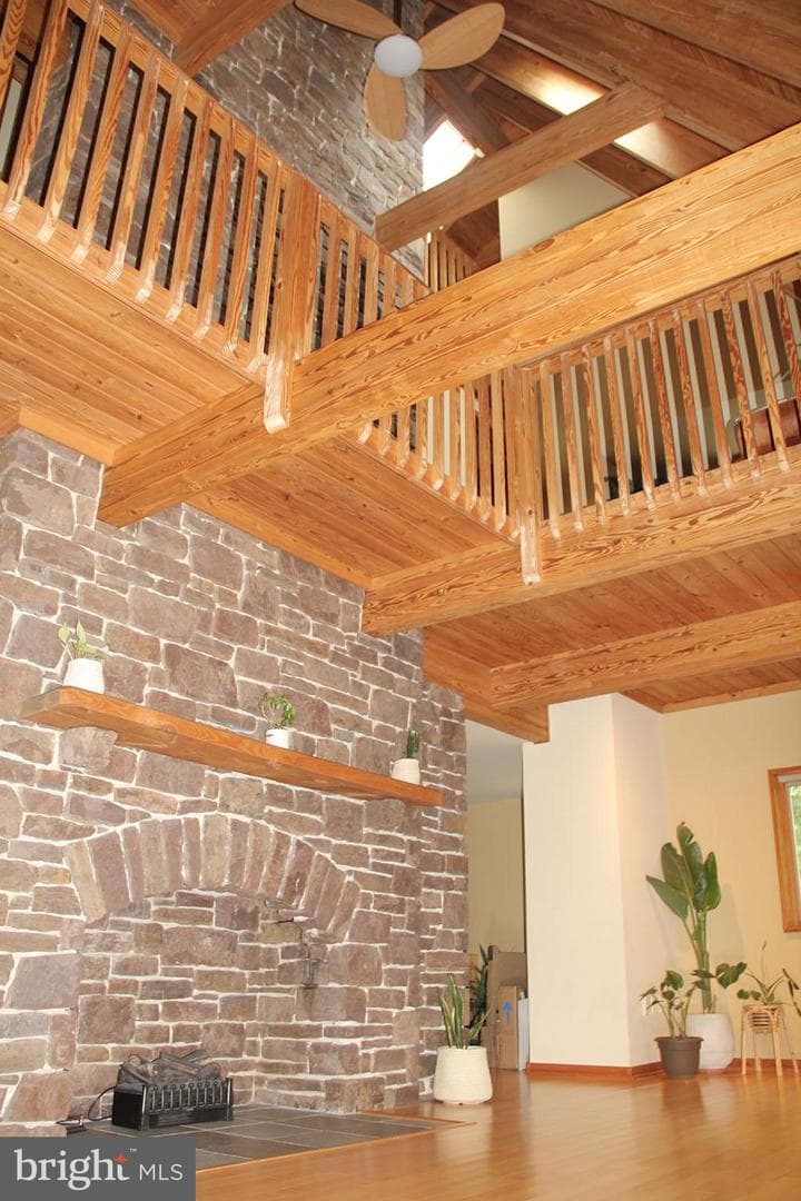 261 Clemens Road photo 14