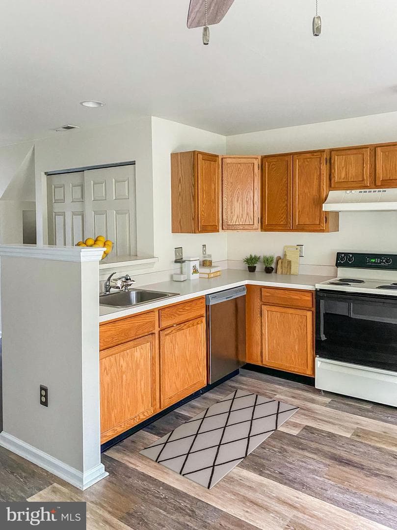 1613 Rosewood Court #79 photo 5