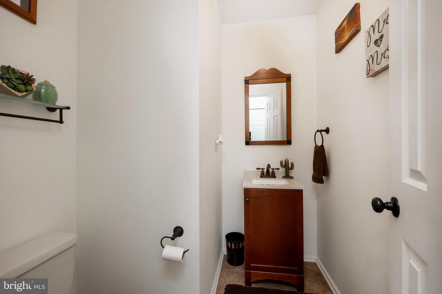 124 Goshen Road photo 4