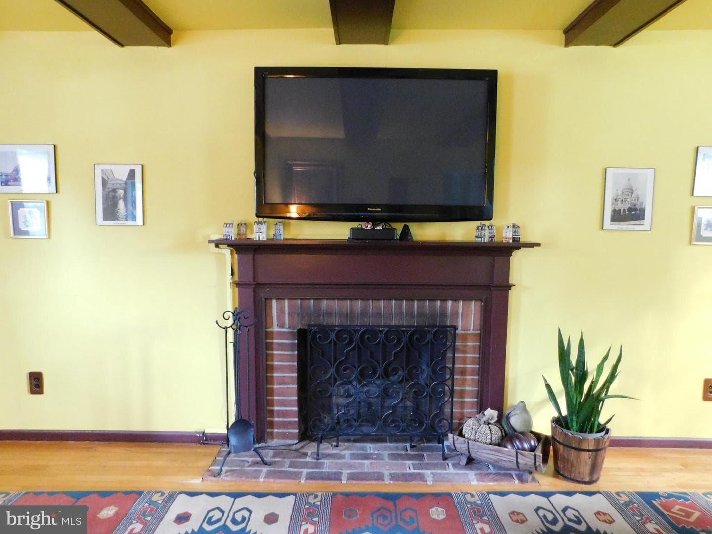 1700 Magnolia photo 7