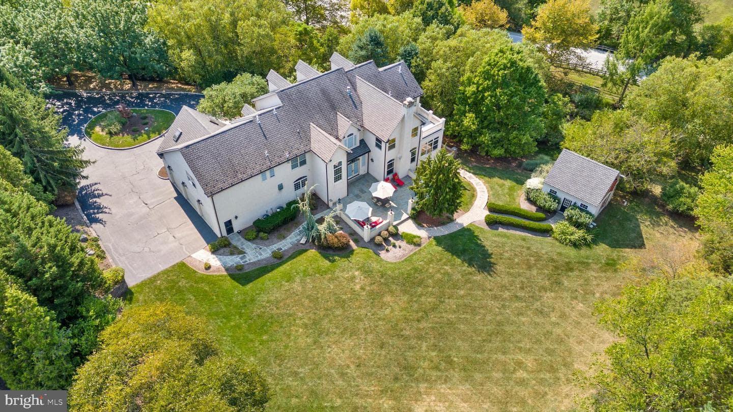 1760 Hollow Road photo 49