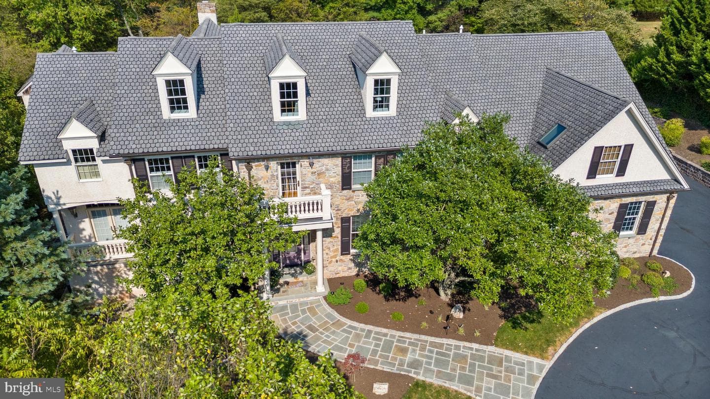 1760 Hollow Road photo 5