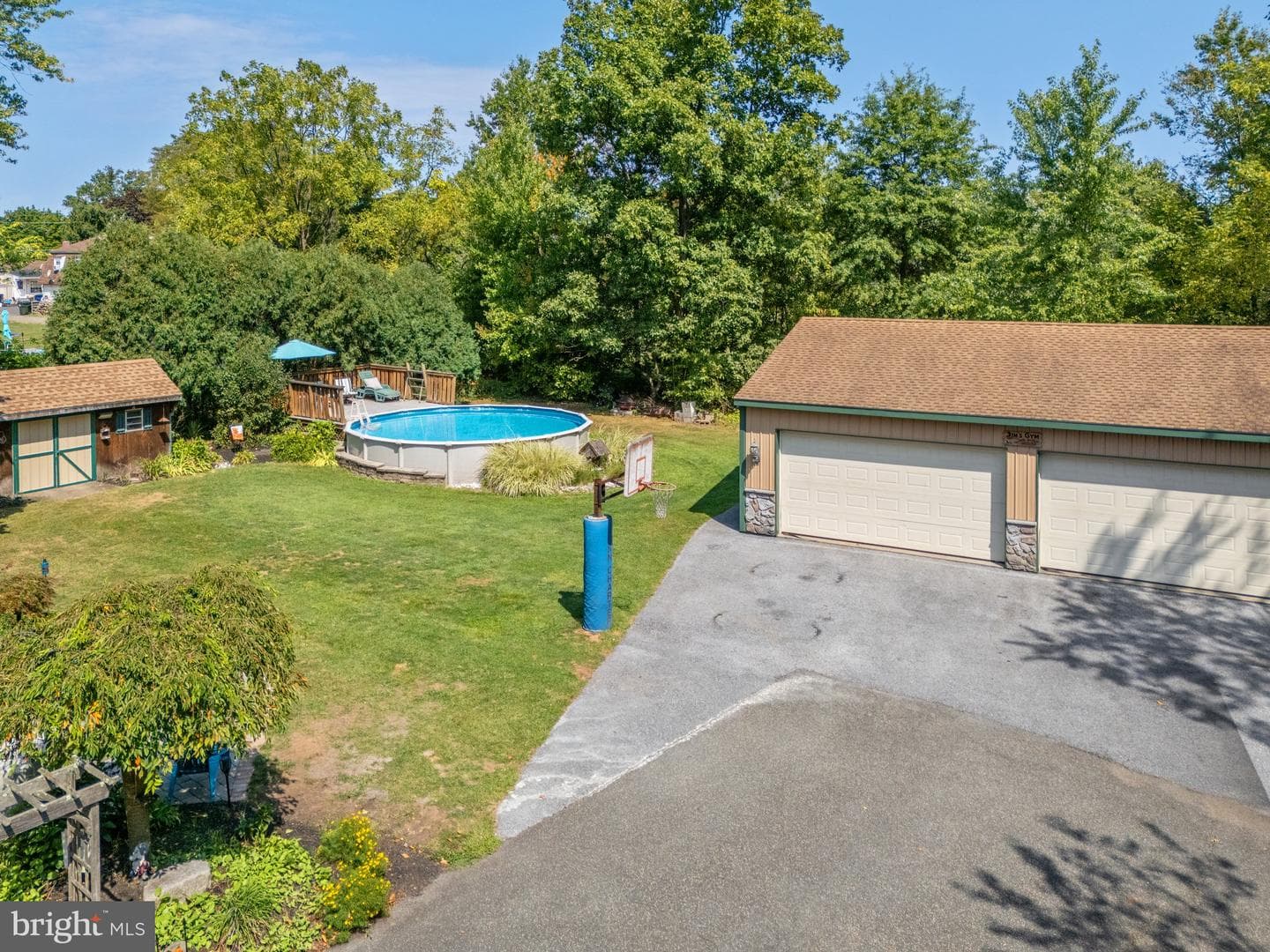 1235 3rd Avenue photo 17