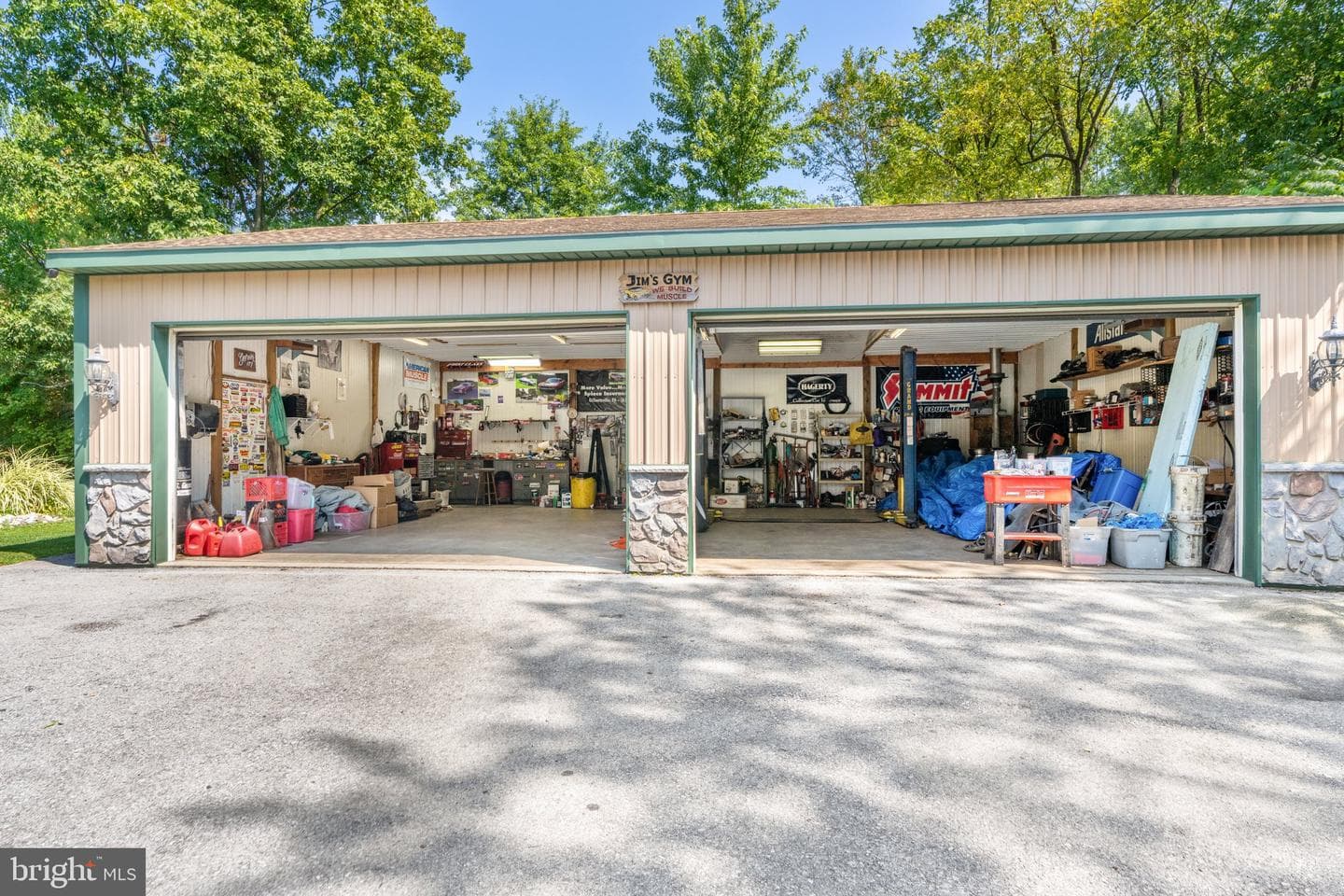 1235 3rd Avenue photo 22