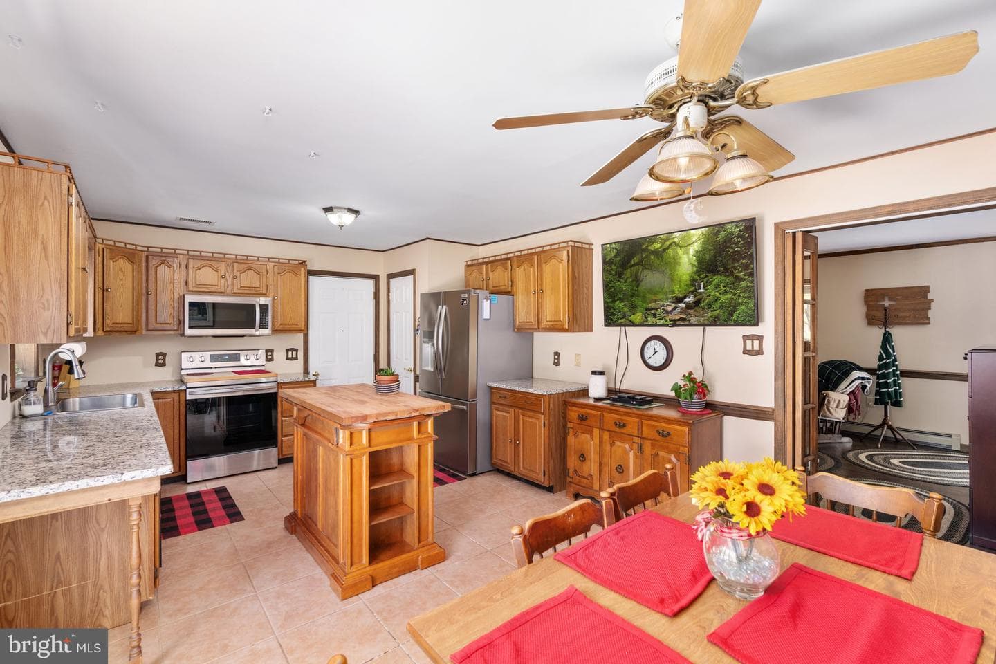1235 3rd Avenue photo 31