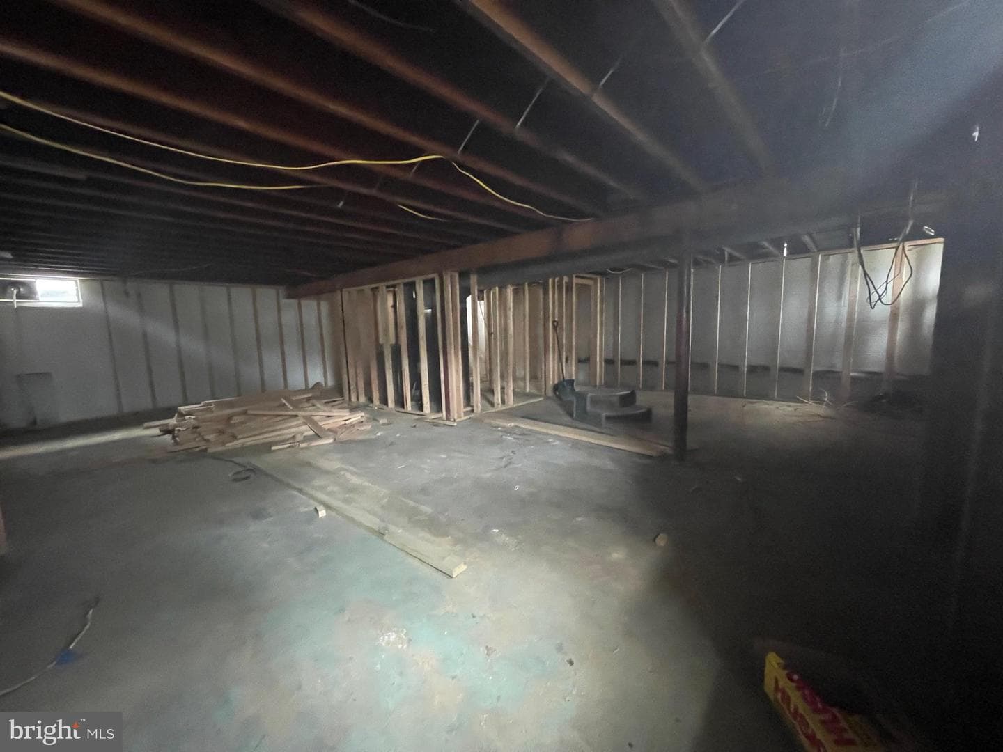 1230 Hall Avenue photo 11