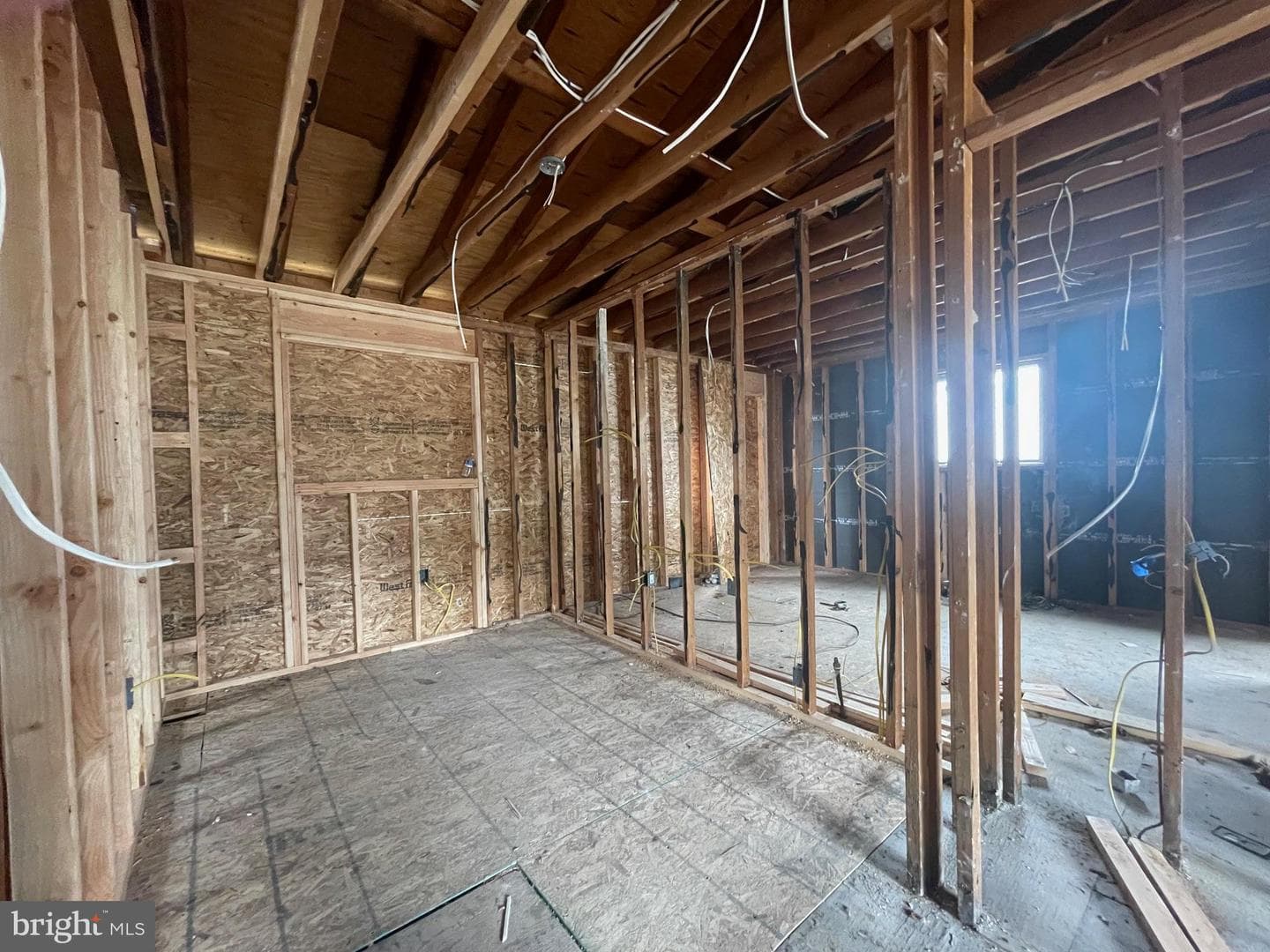 1230 Hall Avenue photo 8
