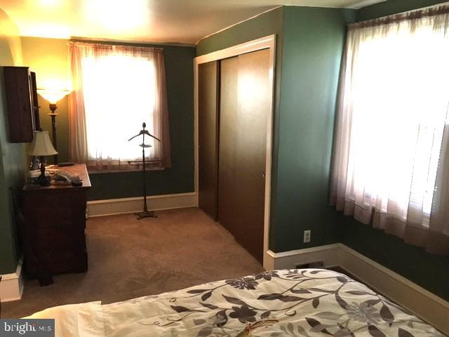 557 B St photo 13