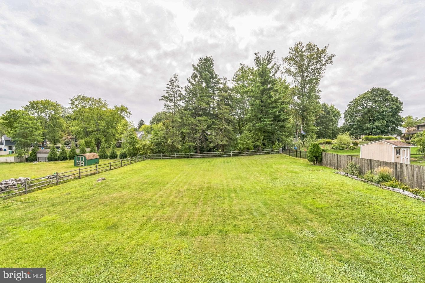 1505 Jill Road photo 12