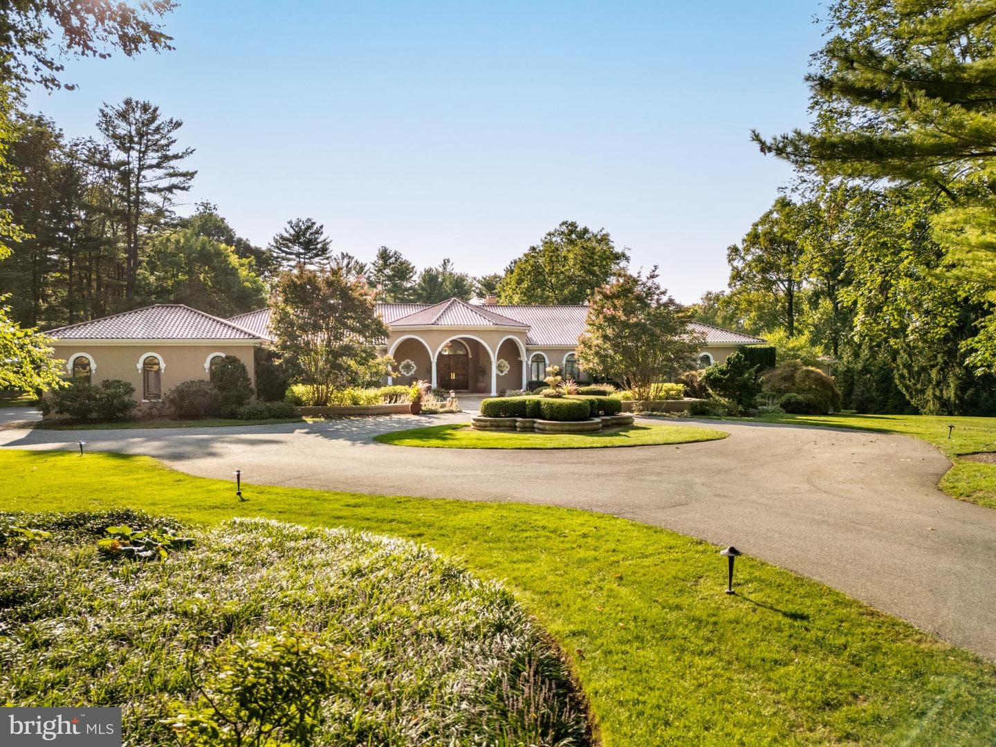 1100 Ginkgo Lane photo 5
