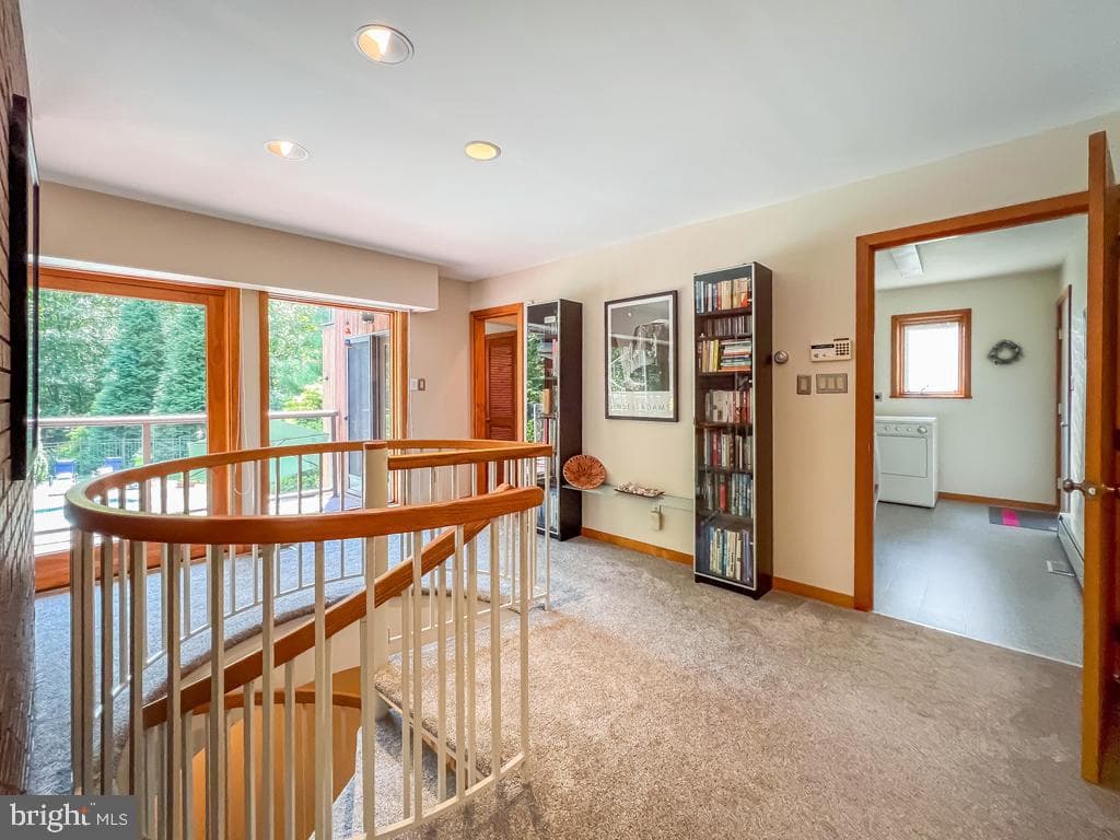 108 Old Oak Tree Road photo 21