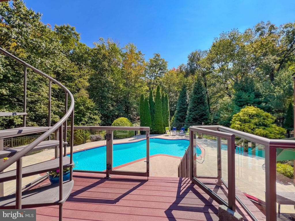 108 Old Oak Tree Road photo 44