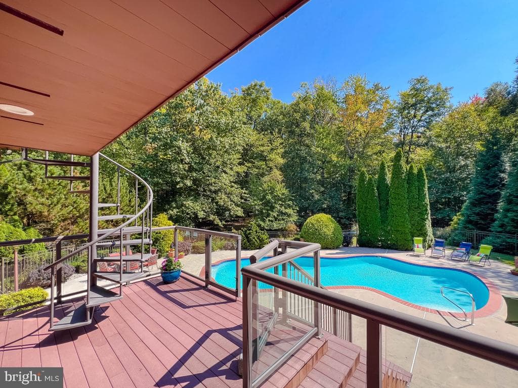 108 Old Oak Tree Road photo 45