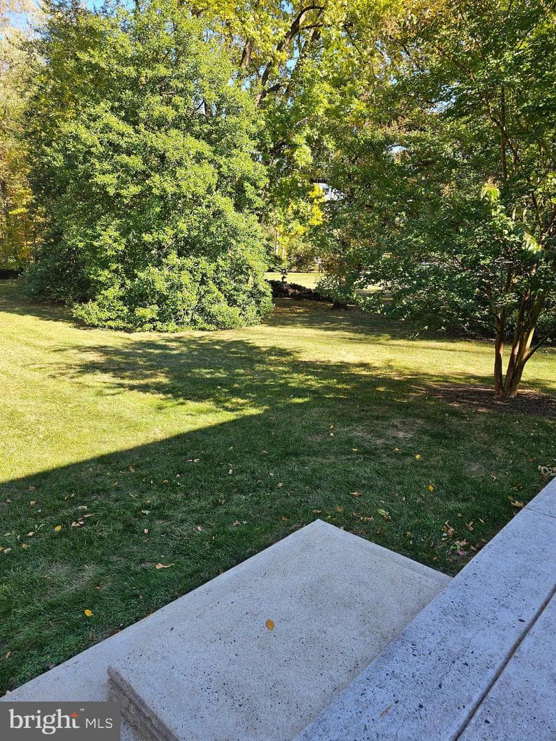 974 Valley Road photo 12