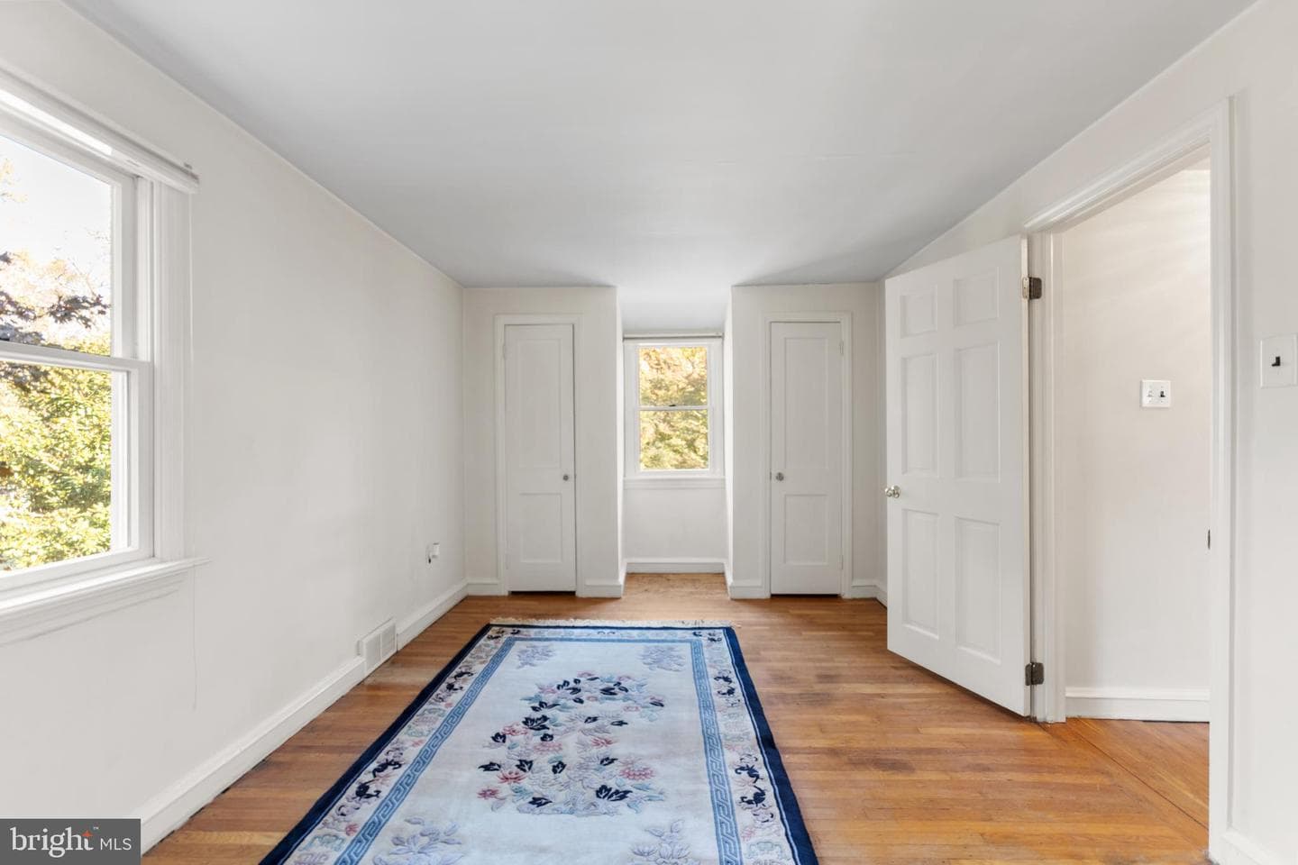 974 Valley Road photo 34