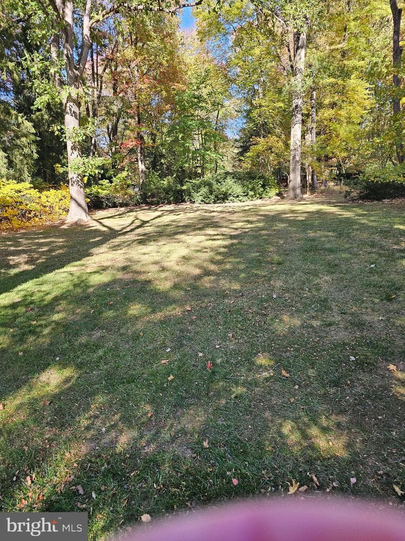 974 Valley Road photo 9