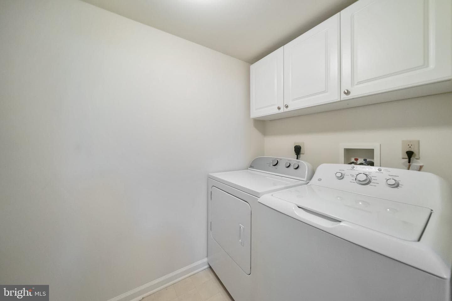 553 Brandon photo 15