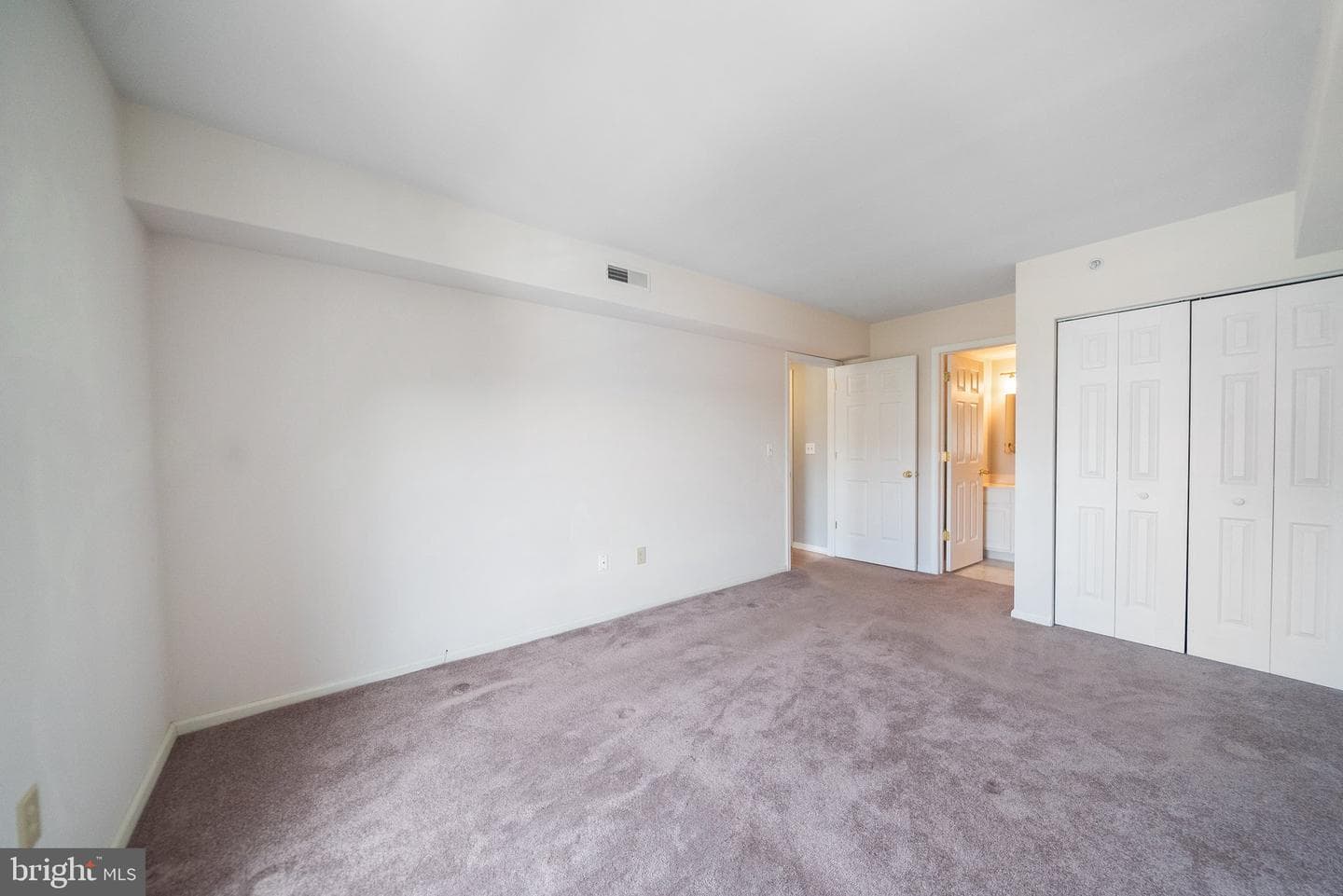 553 Brandon photo 18