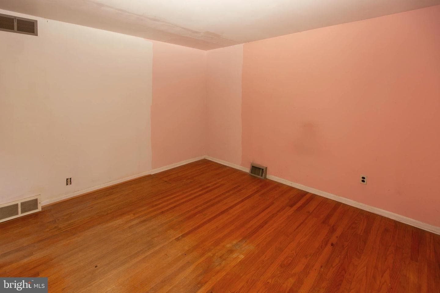 472 Rittenhouse photo 16