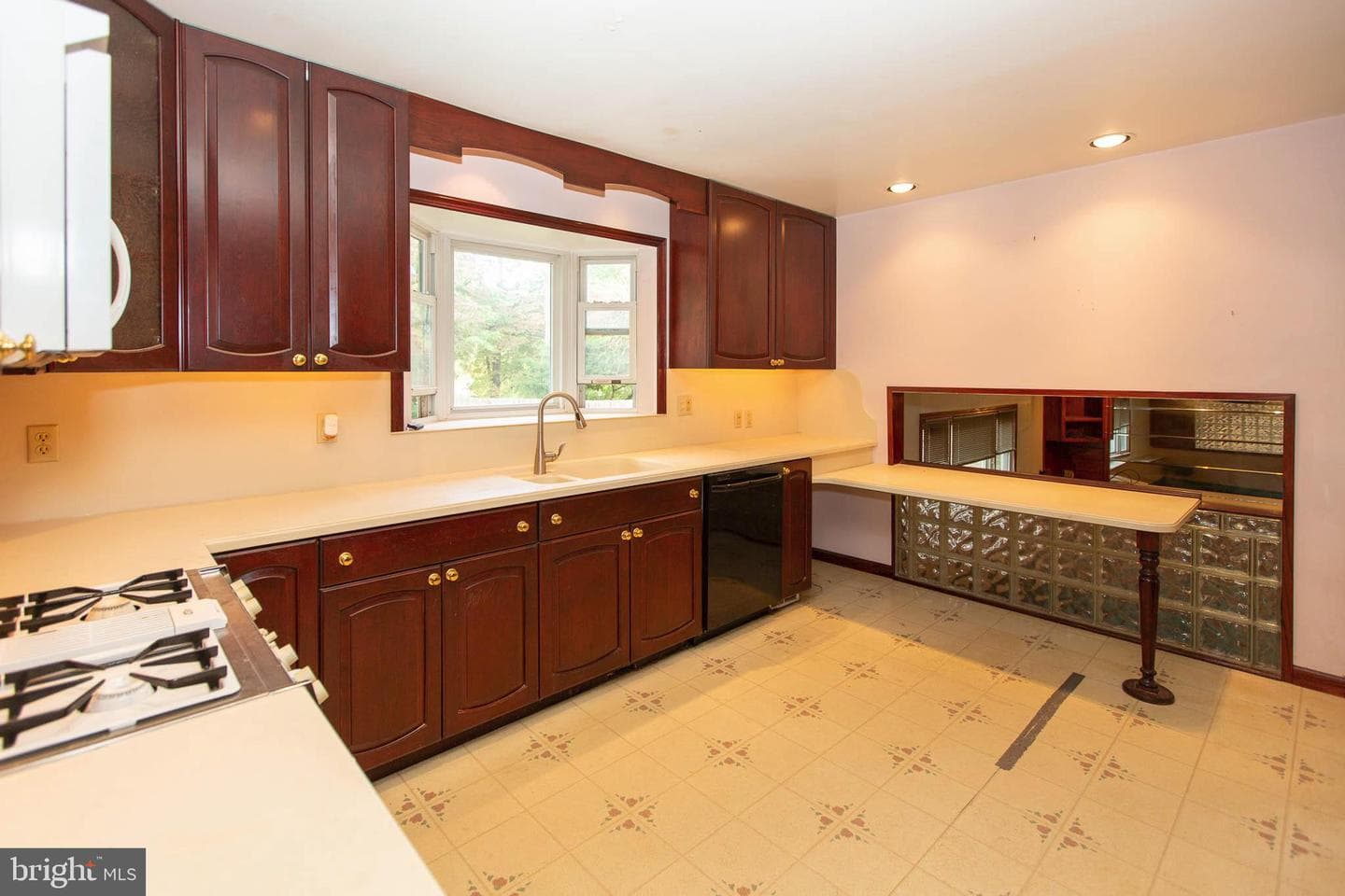 472 Rittenhouse photo 7