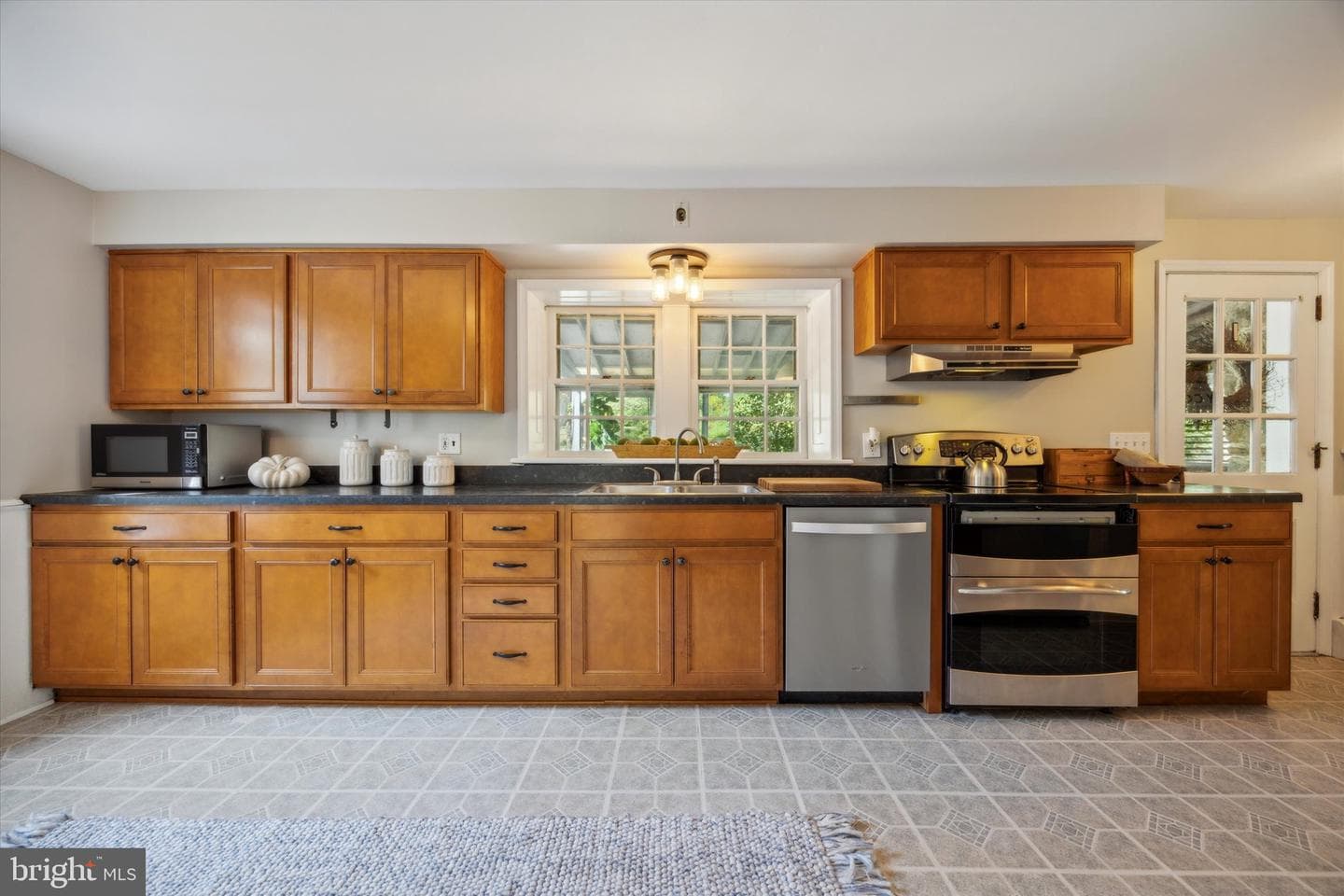 85 Bragg Road photo 27