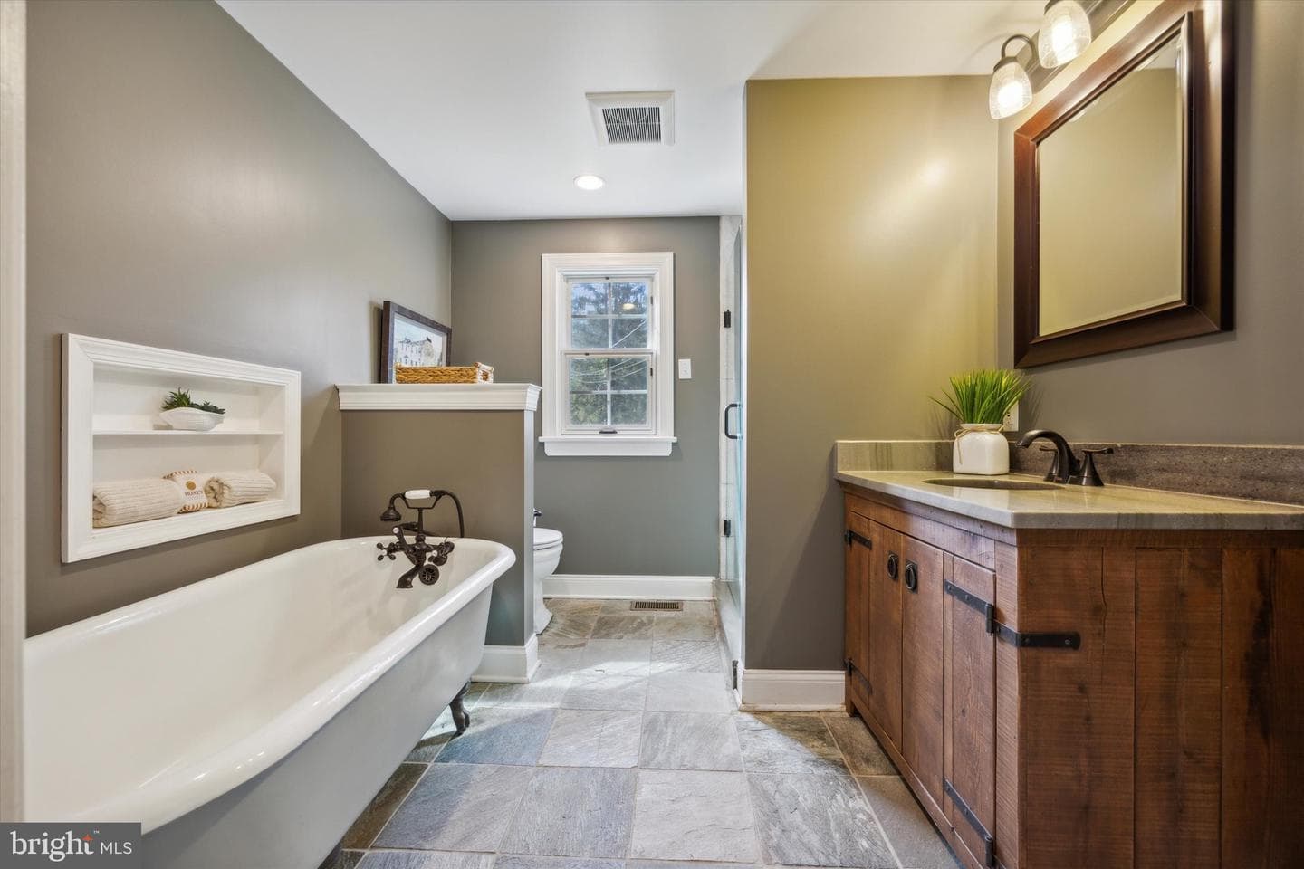 85 Bragg Road photo 34