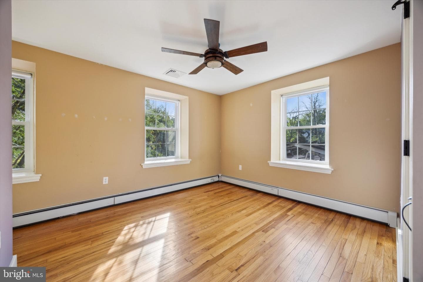 85 Bragg Road photo 46