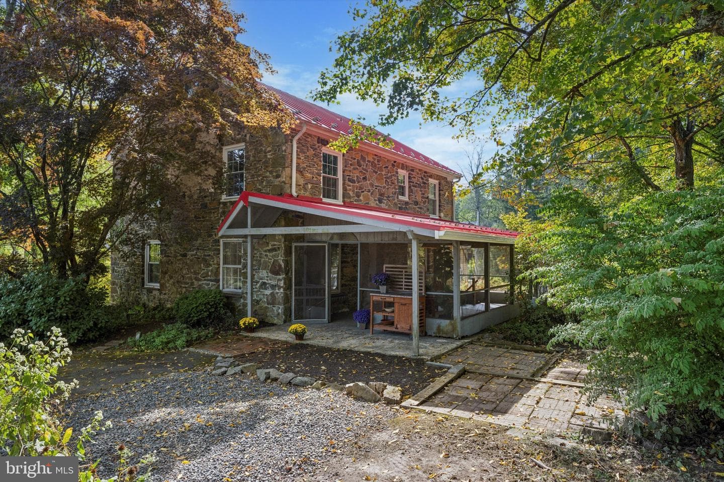 85 Bragg Road photo 8