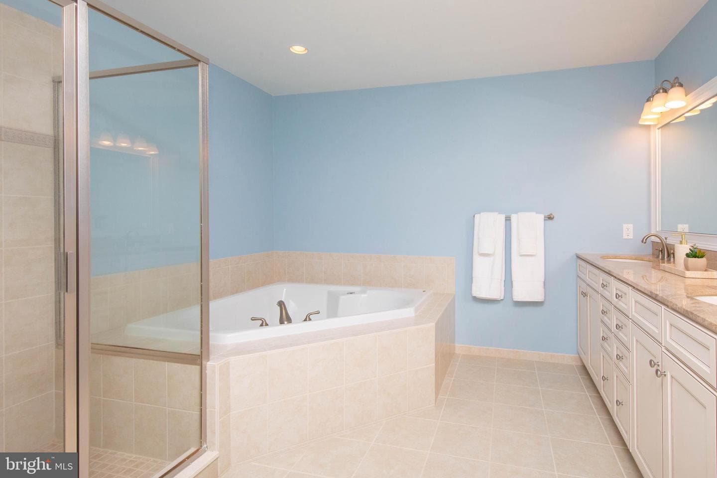 104 Carriage Court photo 21